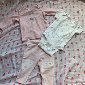 Carters Babygirl 3Pc Set I Woke Up This Cute